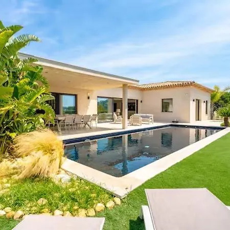 Villa Beaches